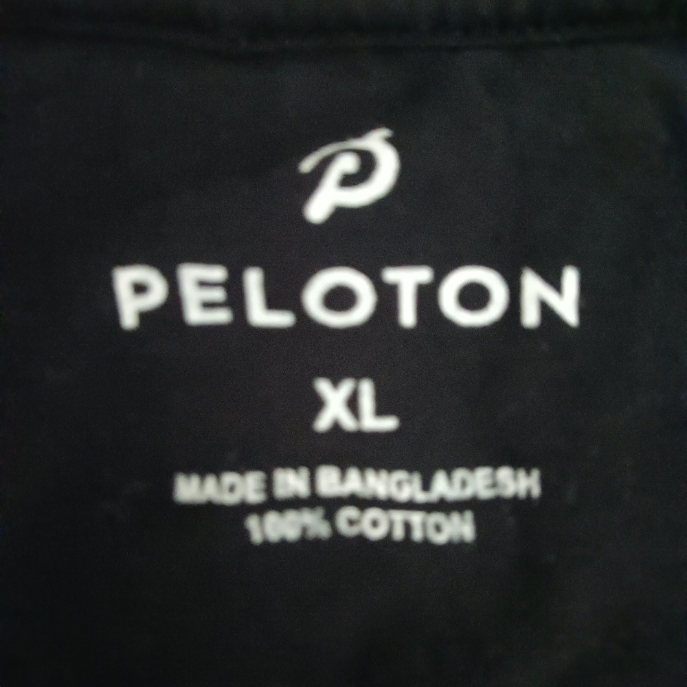 Peloton Set Work Out Shirt Size XL And Peloton Khaki Colored Cap Bundle - Picture 3 of 4